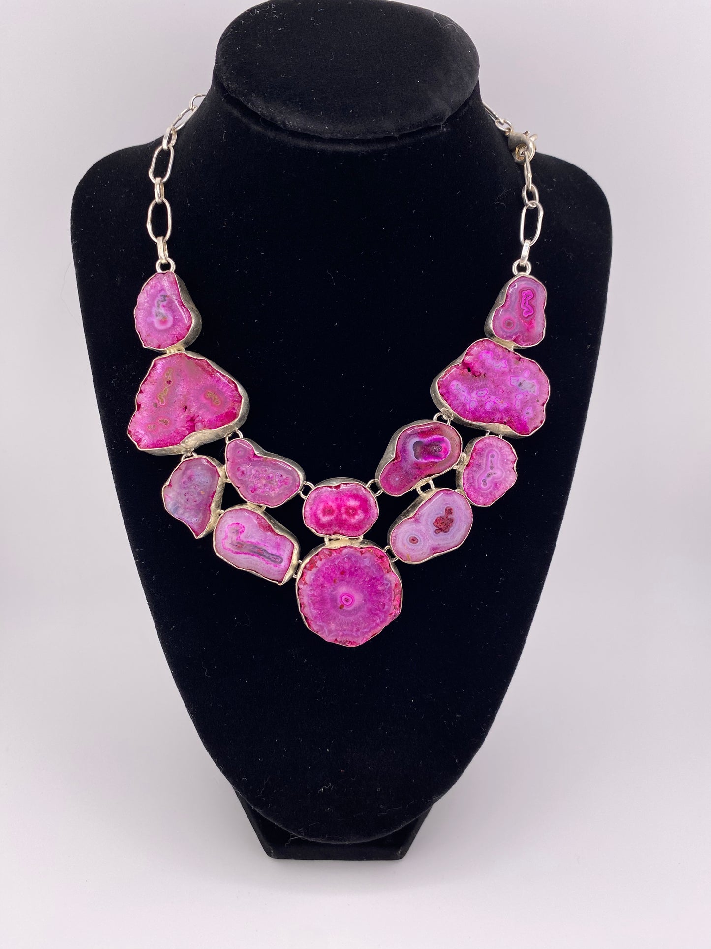 N0002 - AGATE DRUZY NECKLACE 22";