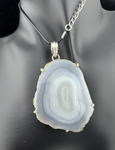 Agate Pendant 77 mm