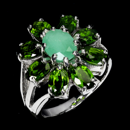 Oval Emerald 8x6mm Chrome Diopside 925 Sterling Silver Ring