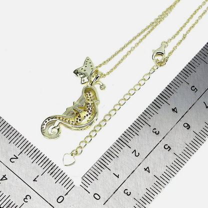 Chameleon Lizard Pendant Necklace 17 Inches