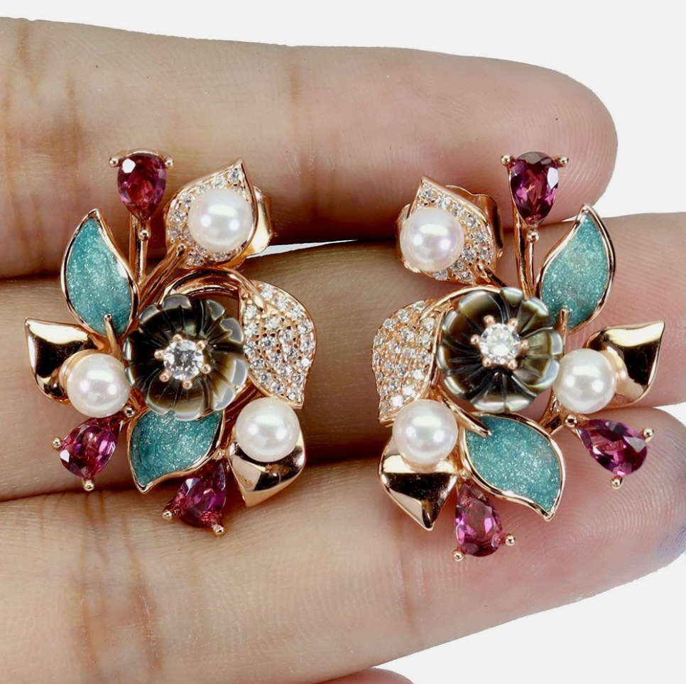 925 Sterling Silver Floral Cluster Earrings – Pink Rhodolite Garnet, Pearl & Mother of Pearl