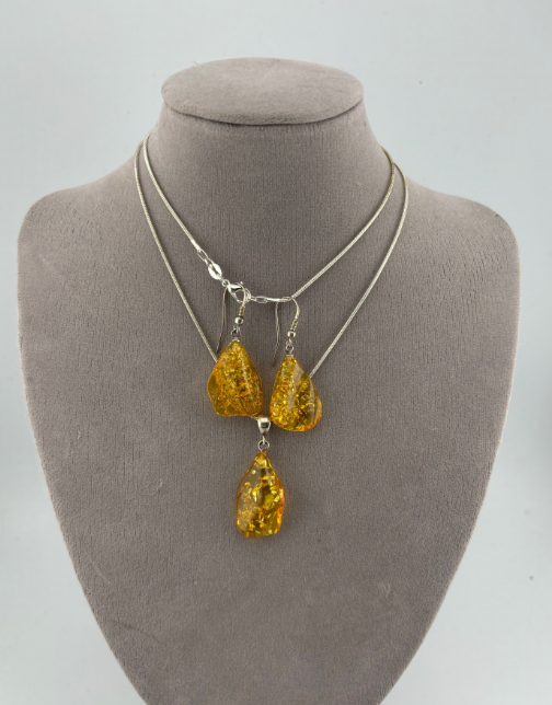 Baltic Amber Pendant and Earrings Set