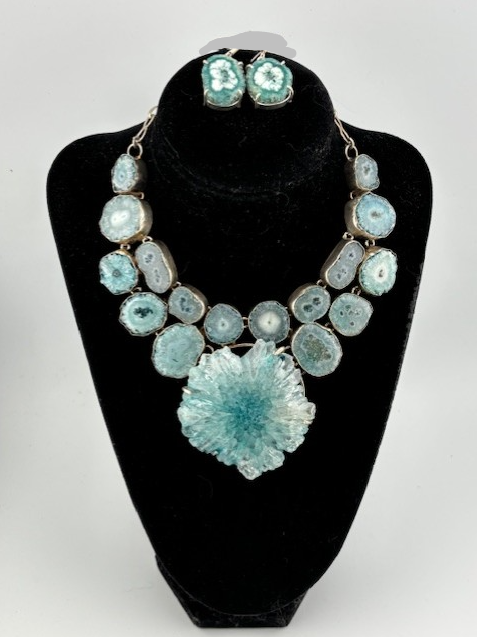 N0012 - Solar Quarts Necklace